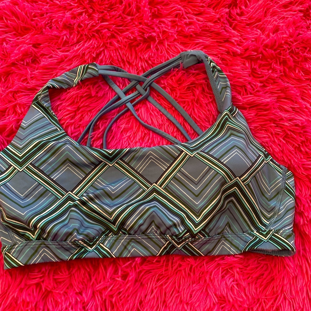 Strappy Blue Victoria Sport Sports Bra size large